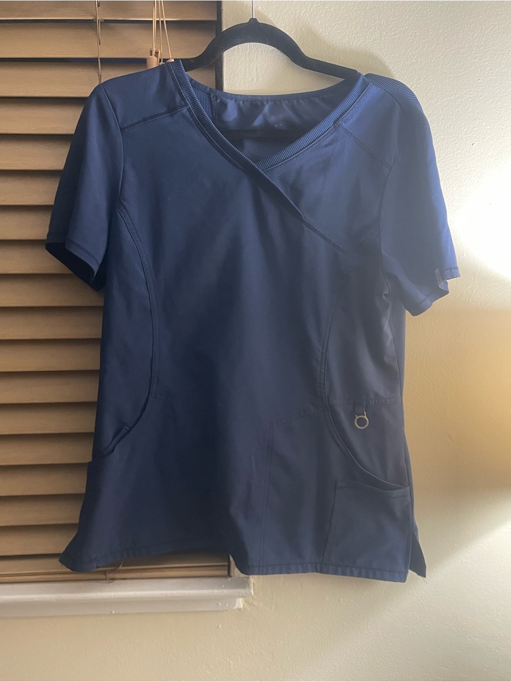 navy blue Cherokee Infinity mock wrap scrub top size M